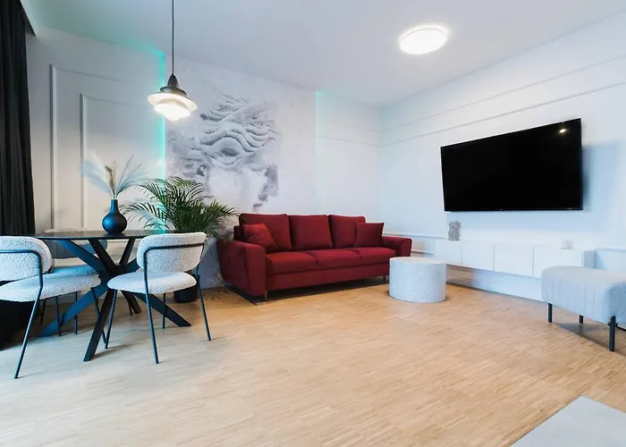 Very Berry - Dabrowskiego 89 - Jezyce, Self Check In 24h, Parking, Lift 酒店