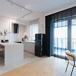 Very Berry - Dabrowskiego 89 - Jezyce, Self Check In 24h, Parking, Lift *