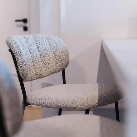 Very Berry - Dabrowskiego 89 - Jezyce, Self Check In 24h, Parking, Lift