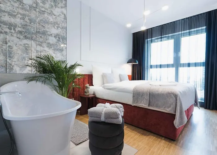 Very Berry - Dabrowskiego 89 - Jezyce, Self Check In 24h, Parking, Lift *